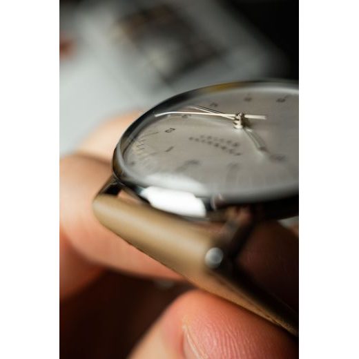 JUNGHANS MAX BILL HANDAUFZUG SAPPHIRE 27/3701.02 - MAX BILL HAND-WINDING - ZNAČKY
