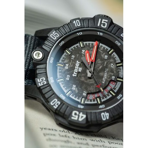 TRASER P99 A TACTICAL CARBON CAMO NATO - TACTICAL - ZNAČKY