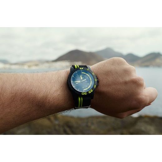 TRASER GREEN SPIRIT - TACTICAL - ZNAČKY