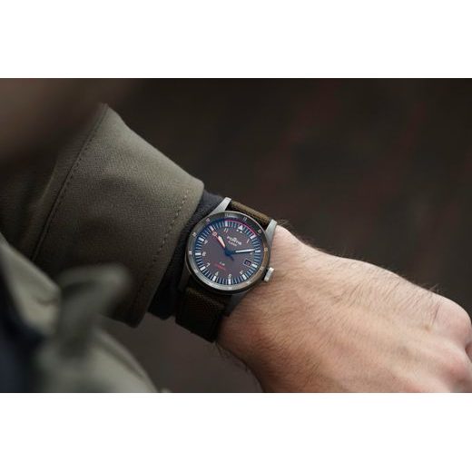 FORTIS FLIEGER F-39 WERK 7 TACTICAL GREEN LIMITED EDITION F4220029 - FLIEGER - ZNAČKY