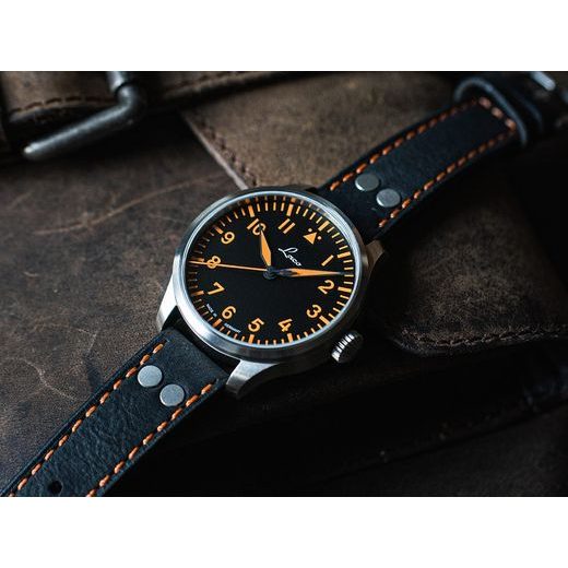 LACO NEAPEL 39 - PILOT BASIC - ZNAČKY