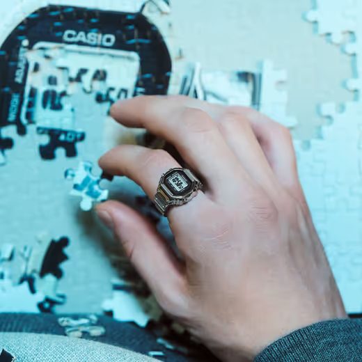 CASIO RING WATCH CRW-001-1ER - CLASSIC COLLECTION - ZNAČKY