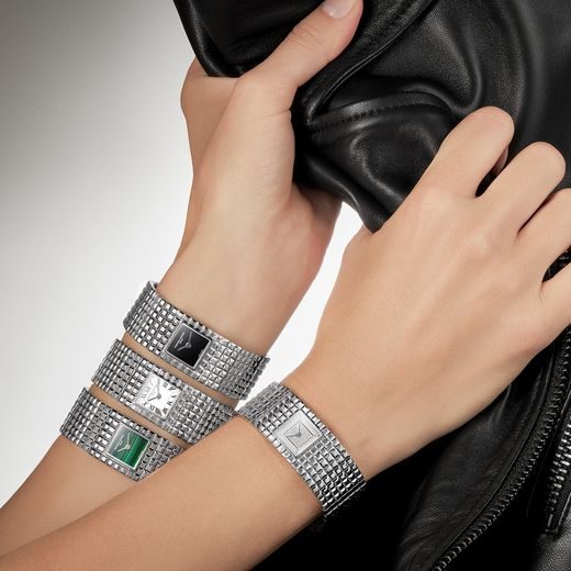 FREDERIQUE CONSTANT CLASSICS MANCHETTE QUARTZ FC-200PVD1MC6B - CLASSICS LADIES - ZNAČKY