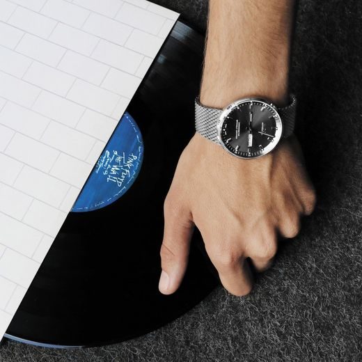 CHRONOMETER MIDO COMMANDER ICÔNE M031.631.11.061.00 - COMMANDER - ZNAČKY