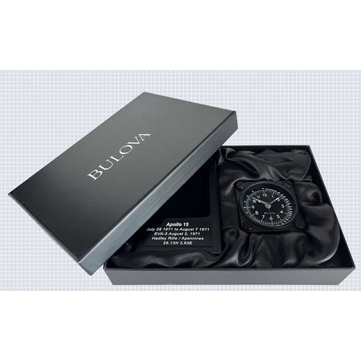 CESTOVNÝ BUDÍK BULOVA LUNAR PILOT B1971 - STOLOVÉ HODINY - OSTATNÉ