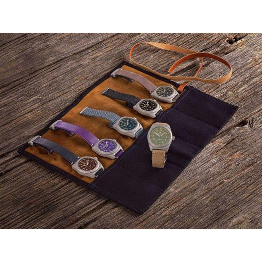 FORMEX FIELD AUTOMATIC PETROL BLUE FIELD NYLON-VELCRO BLUE STRAP 0660.1.6533.131 - FIELD AUTOMATIC - ZNAČKY