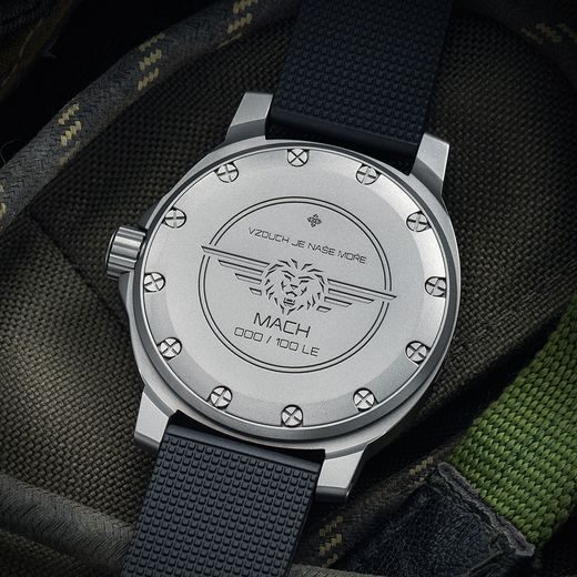 PRIM MACH TITAN LE 95-666-504-42-1 - MANUFACTURE 1949 - ZNAČKY