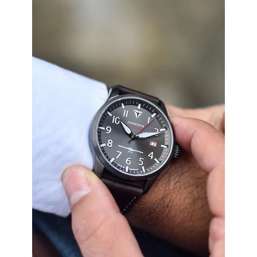 JUNKERS SONDEREDITIONEN J1 AUTOMATIK LIMITIERTE SONDEREDITION 963.02.15 - SONDEREDITIONEN - ZNAČKY