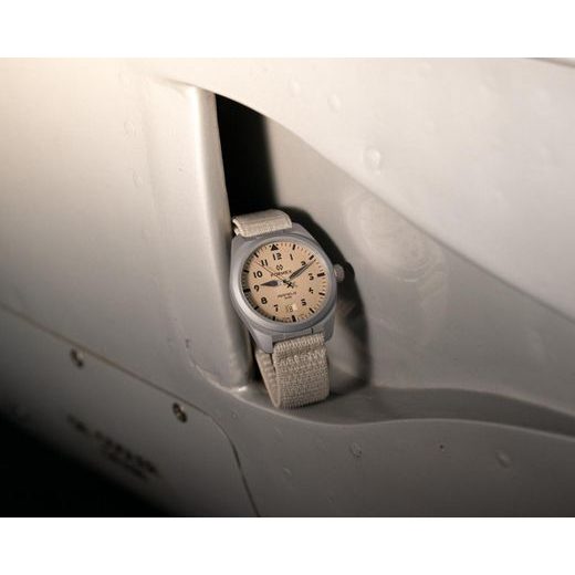 FORMEX AIRFIELD AUTOMATIC DESERT SAND BLACK NYLON-VELCRO 0661.1.6556.822 - FIELD AUTOMATIC - ZNAČKY