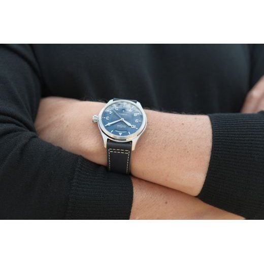 DAVOSA NEWTON PILOT DAY-DATE AUTOMATIC 161.585.45 - PILOT - ZNAČKY