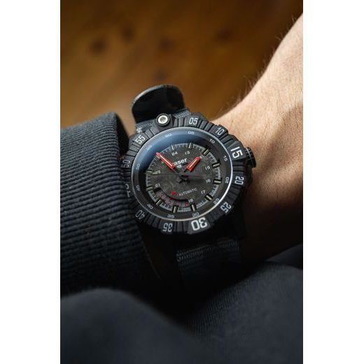 TRASER P99 A TACTICAL CARBON CAMO NATO - TACTICAL - ZNAČKY