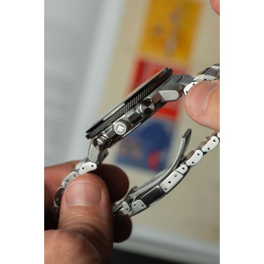 CITIZEN PROMASTER SKY ECO-DRIVE RADIO CONTROLLED BY3006-53H - PROMASTER - ZNAČKY