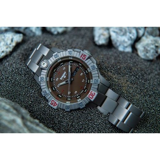 TRASER P99 T TACTICAL BROWN TITAN - TACTICAL - ZNAČKY