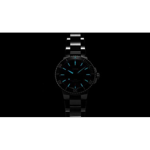 ORIS AQUIS DATE 41,5 MM 01 733 7787 4135-07 8 22 04PEB - AQUIS - ZNAČKY