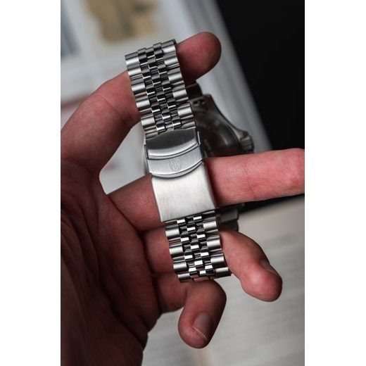 ŠPORTOVÝ ČASOVAČ LUMINOX XS.0911 - SEA - ZNAČKY