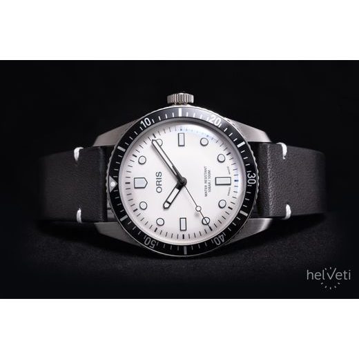 ORIS DIVERS SOCIAL CLUB PRAGUE EDITION 01 733 7707 4051 OSC-PRG-SET - DIVERS - ZNAČKY