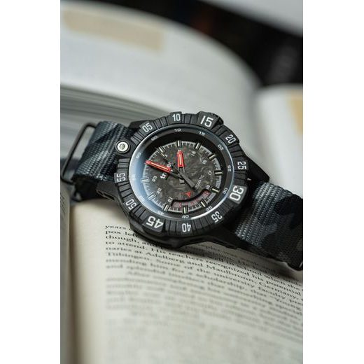 TRASER P99 A TACTICAL CARBON CAMO NATO - TACTICAL - ZNAČKY