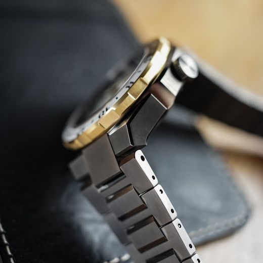 CITIZEN SERIES 8 GMT AUTOMATIC LIMITED EDITION NB6035-55H - SERIES 8 - ZNAČKY