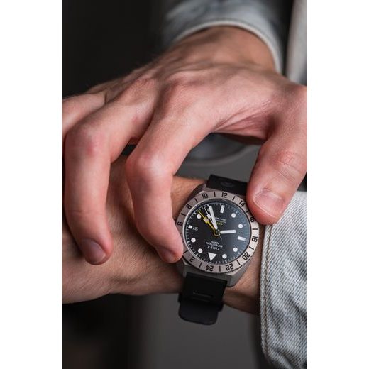 TIMEX EXPEDITION GMT TW2W53000UK - TIMEX - ZNAČKY