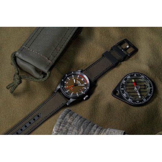 FORTIS FLIEGER F-39 WERK 7 TACTICAL GREEN LIMITED EDITION F4220029 - FLIEGER - ZNAČKY