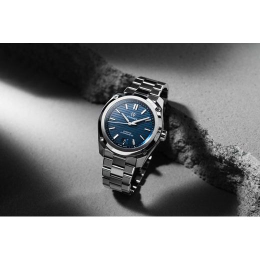FORMEX ESSENCE THIRTYNINE AUTOMATIC COSC BLUE - ESSENCE - ZNAČKY