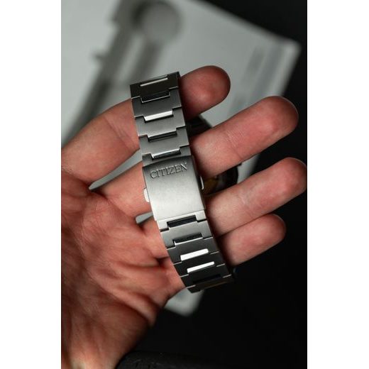 CITIZEN SUPER TITANIUM AUTOMATIC SMALL SECONDS NJ0180-80X - SUPER TITANIUM - ZNAČKY