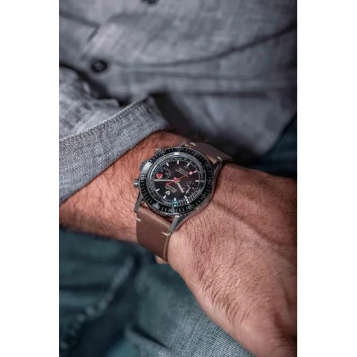 NIVADA GRENCHEN CHRONOMASTER WHITE LOLLIPOP MANUAL - CHRONOMASTER - ZNAČKY