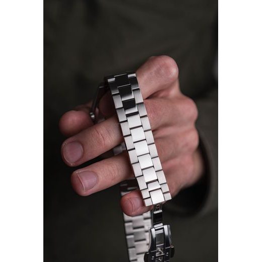 BULOVA SURVEYOR AUTOMATIC 96B470 - AUTOMATIC - ZNAČKY