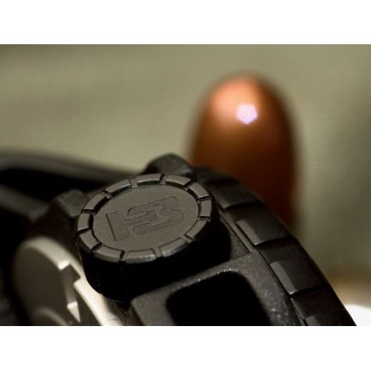 TRASER P 6600 SAND NATO - TACTICAL - ZNAČKY