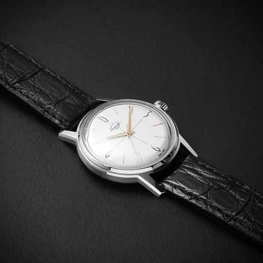 PRIM BRUSSELS 39 93-010-479-00-1 - MANUFACTURE 1949 - ZNAČKY