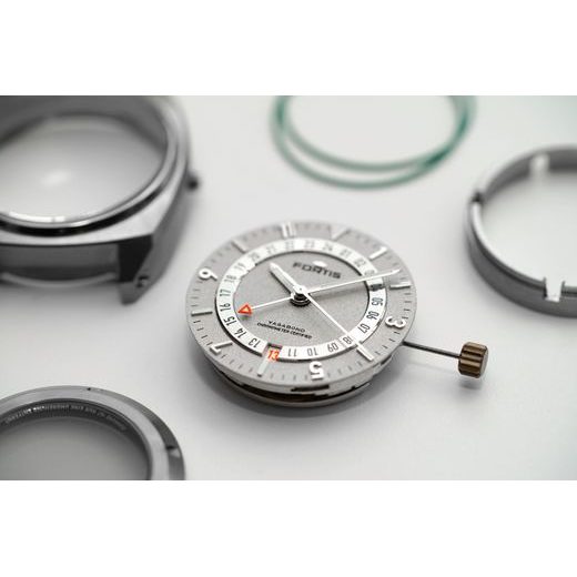 FORTIS VAGABOND V-40 STORMY GRAY COSC F6660000 - VAGABOND - ZNAČKY