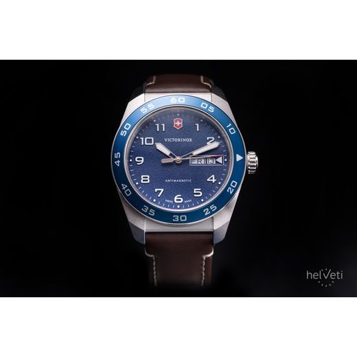 VICTORINOX SWISS ARMY 242040 - SWISS ARMY - ZNAČKY