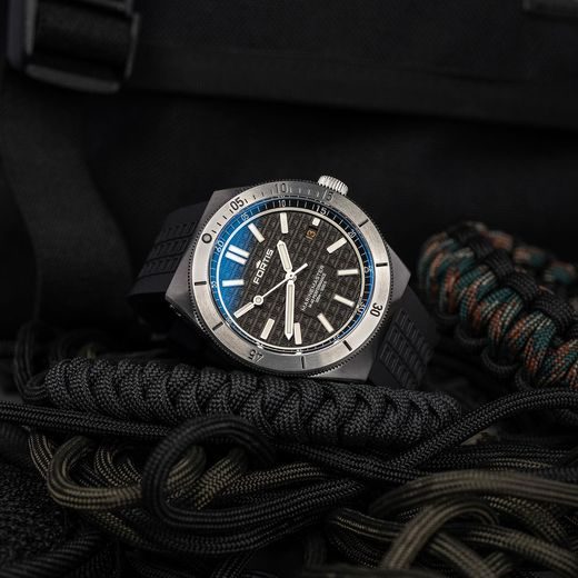 FORTIS MARINEMASTER M-40 GRAVITY BLACK F8120026 - MARINEMASTER - ZNAČKY