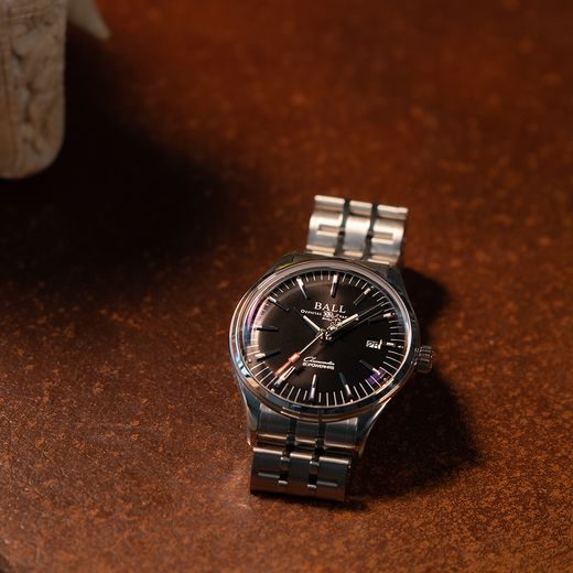 BALL TRAINMASTER MANUFACTURE 80 HOURS COSC NM3280D-S1CJ-BK - BALL - ZNAČKY