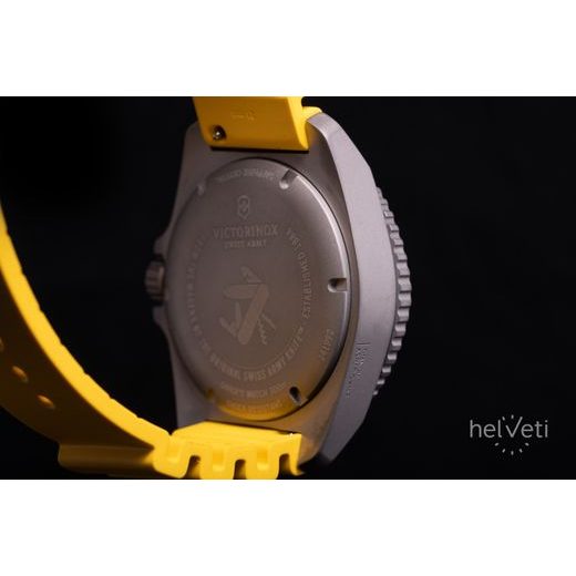 VICTORINOX DIVE PRO 241992 - DIVE PRO - ZNAČKY