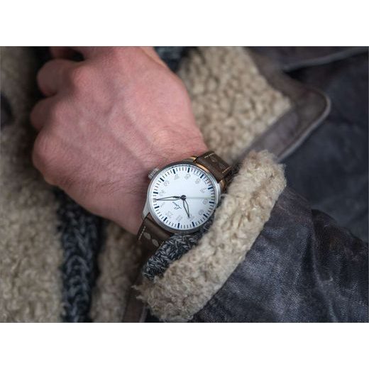 LACO AUGSBURG POLAR 39 - PILOT BASIC - ZNAČKY