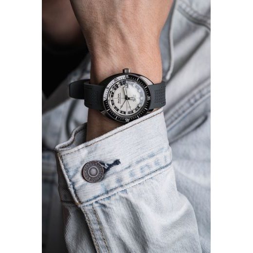 BULOVA OCEANOGRAPHER DEVIL DIVER GMT 98B407 - ARCHIVE SERIES - ZNAČKY