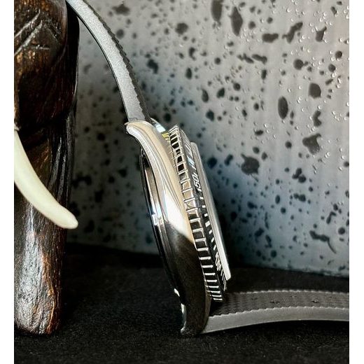 NIVADA GRENCHEN ANTARCTIC DIVER 32044A17 - ANTARCTIC - ZNAČKY