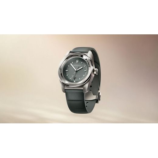 VICTORINOX CONCEPT ONE SOLAR 242052 - CONCEPT ONE - ZNAČKY