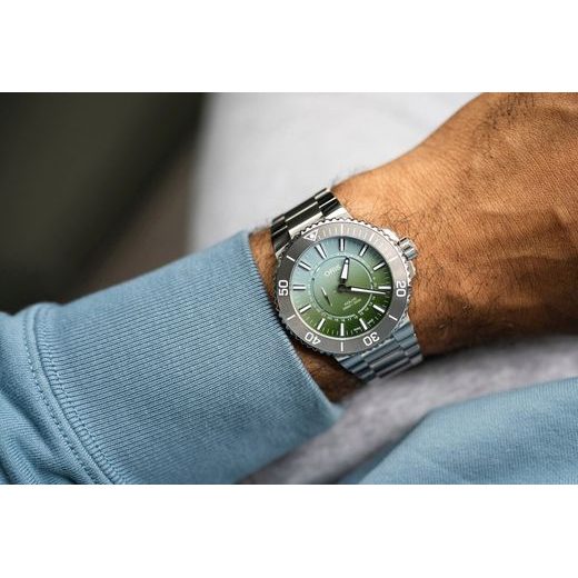 ORIS AQUIS SMALL SECOND DATE 43,5 MM DAT WATT LIMITED EDITION II 01 743 7734 4197-SET - AQUIS - ZNAČKY