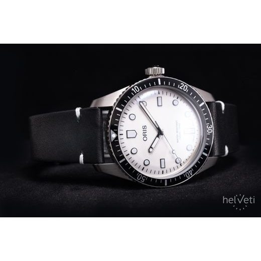 ORIS DIVERS SOCIAL CLUB PRAGUE EDITION 01 733 7707 4051 OSC-PRG-SET - DIVERS - ZNAČKY