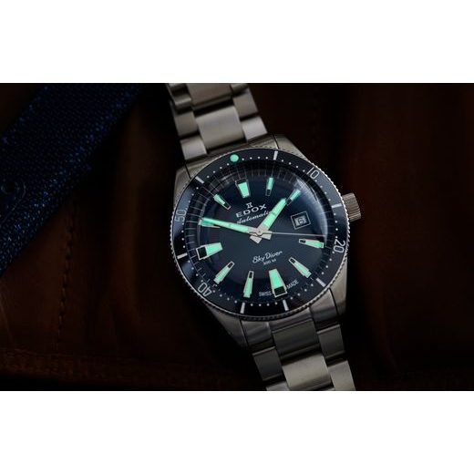 EDOX SKYDIVER DATE AUTOMATIC 80126-3BUN-BUIN LIMITOVANÁ EDÍCIA - SKYDIVER - ZNAČKY