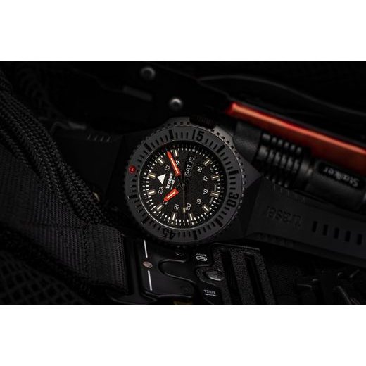 TRASER P69 BLACK STEALTH BLACK GUMA - TACTICAL - ZNAČKY