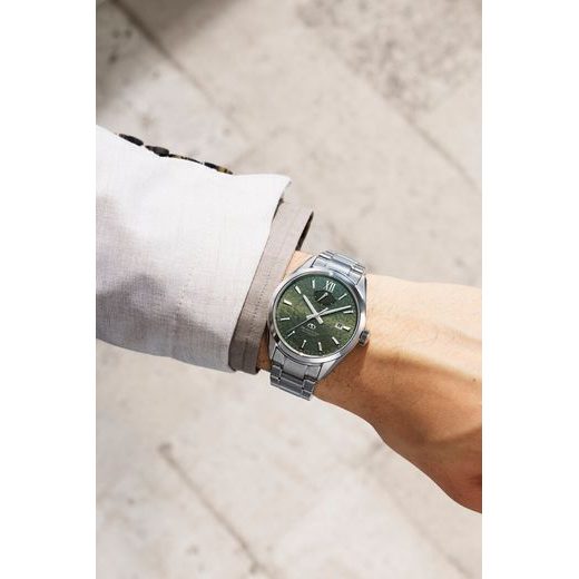 ORIENT STAR CONTEMPORARY RE-BX0006E M34 F8 DATE - CONTEMPORARY - ZNAČKY