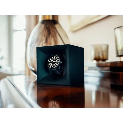 ROBOT GRAPHIC ANALOG BLACK - GRAPHIC ANALOG - ZNAČKY