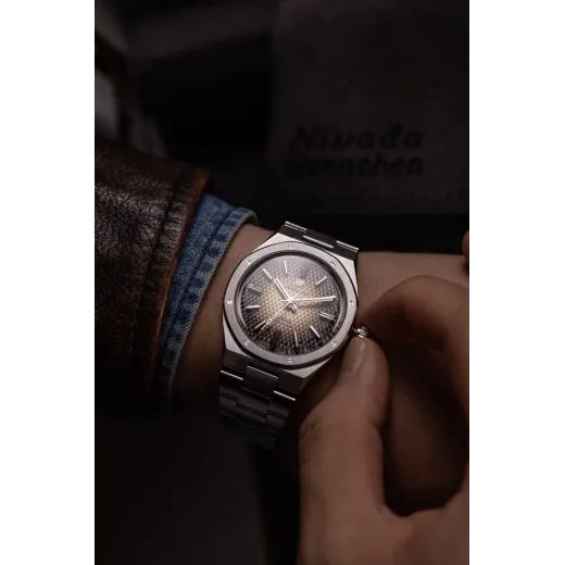 NIVADA GRENCHEN F77 BROWN SMOKED 68002A77 - F77 - ZNAČKY