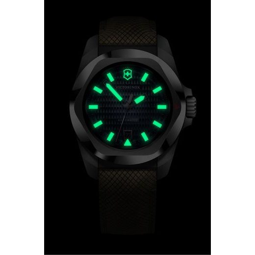 VICTORINOX I.N.O.X. AUTOMATIC 242018.1 - I.N.O.X. - ZNAČKY