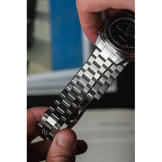 FORMEX STRATOS UTC AUTOMATIC 41MM BLUE STEEL BRACELET 1101.1.6431.111 - STRATOS - ZNAČKY