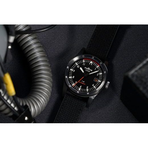 FORTIS FLIEGER F-39 WERK 7 MISSION BLACK LIMITED EDITION F4220028 - FLIEGER - ZNAČKY
