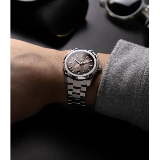 FORMEX ESSENCE FORTYONE AUTOMATIC CHRONOMETER DÉGRADÉ STEEL BRACELET 0334.1.6624.100 - ESSENCE - ZNAČKY